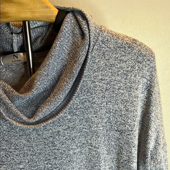 Natori oversized Cowl Neck Light Sweater with Relaxed Fit size Small - Picture 5 of 15